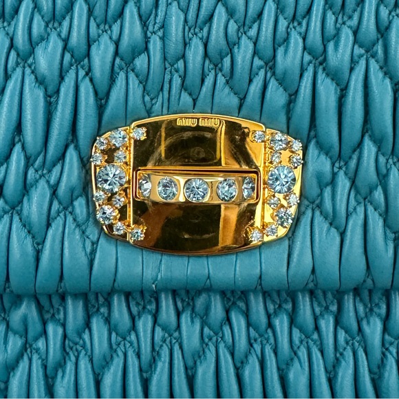 Authentic Blue Crystal Chain MiuMiu bag - Picture 4 of 6